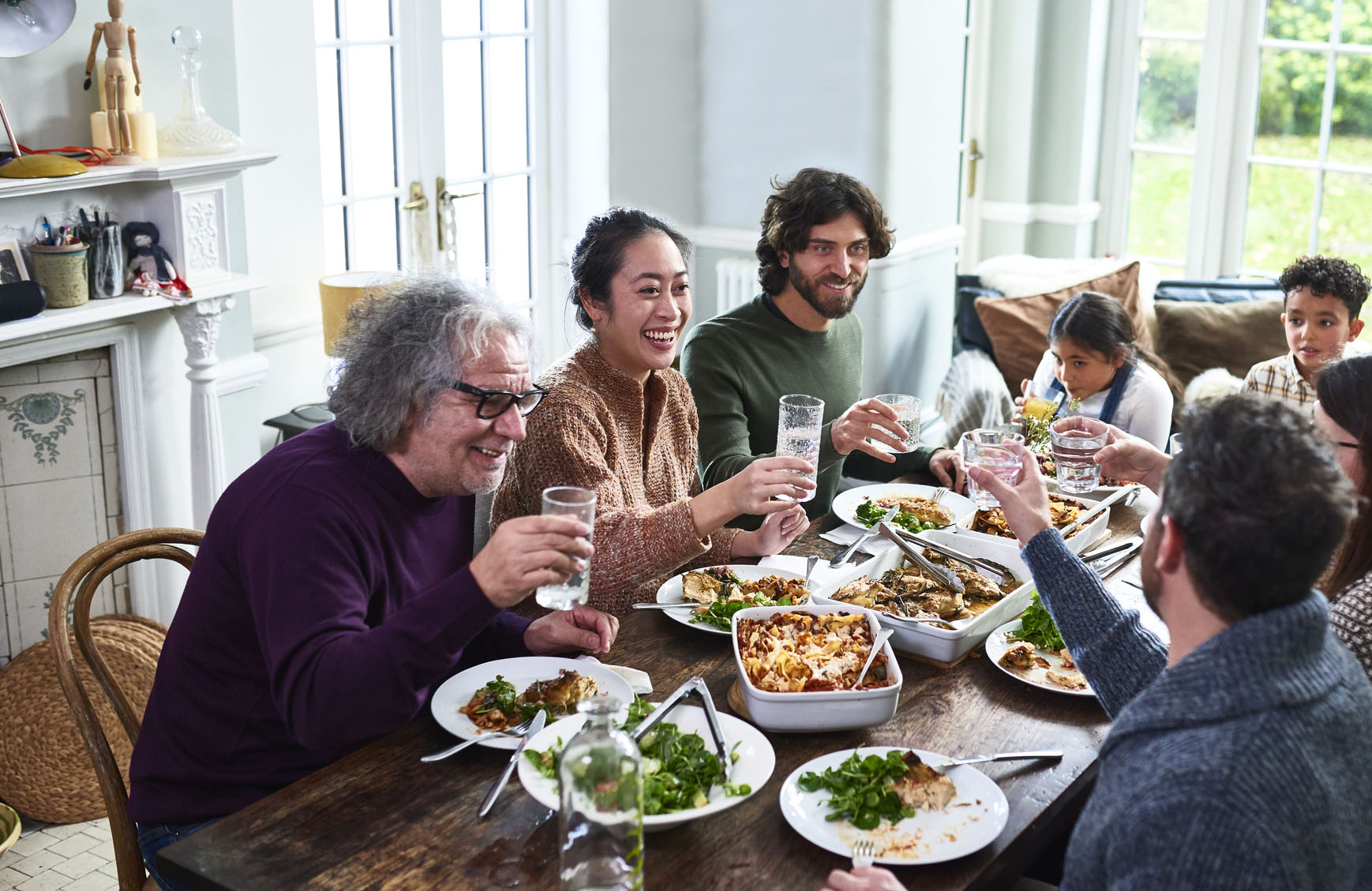 people-sharing-food.jpg