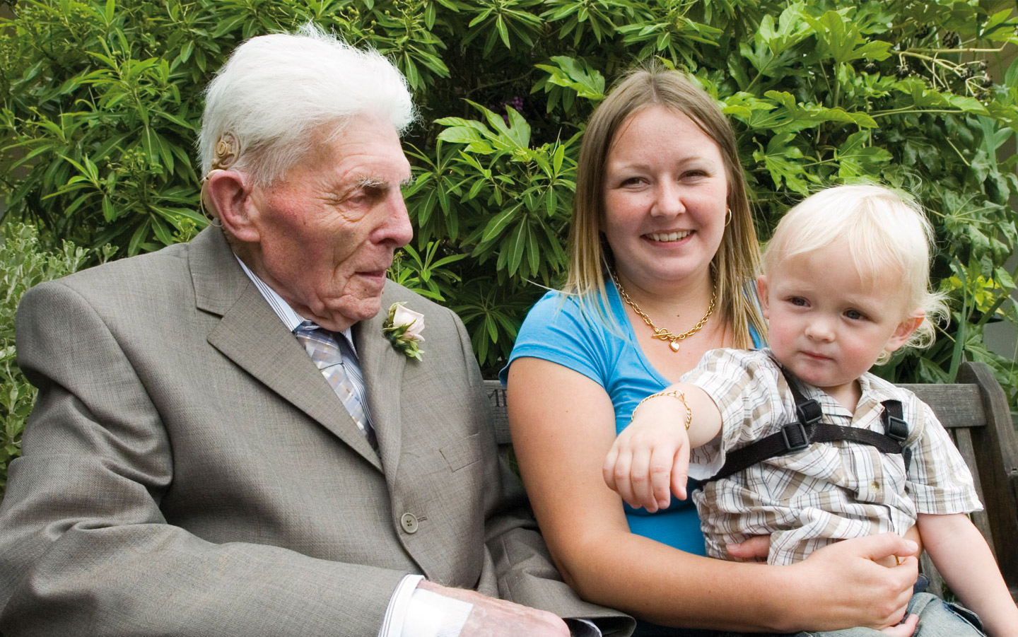 La personne la plus âgée à avoir reçu un implant cochléaire, Jack Walley