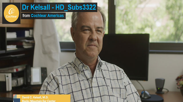 Dr David Kelsall, vidéo chirurgicale relative à l’électrode fine et modiolaire